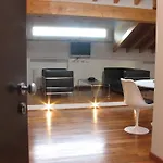 Parizzi Suites&restaurant Aparthotel