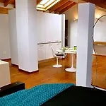 Aparthotel Parizzi Suites&studio Restaurant Parma
