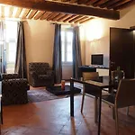 Aparthotel Parizzi Suites&studio Restaurant 4*
