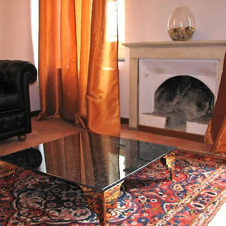 Aparthotel Parizzi Suites&studio