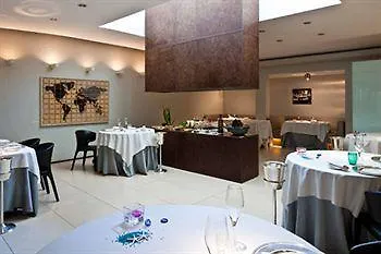 Parizzi Suites&studio Restaurant Aparthotel 4*