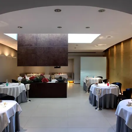 Parizzi & Restaurant 公寓式酒店 帕爾馬