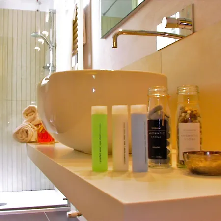 Parizzi Suites&studio Restaurant 4*