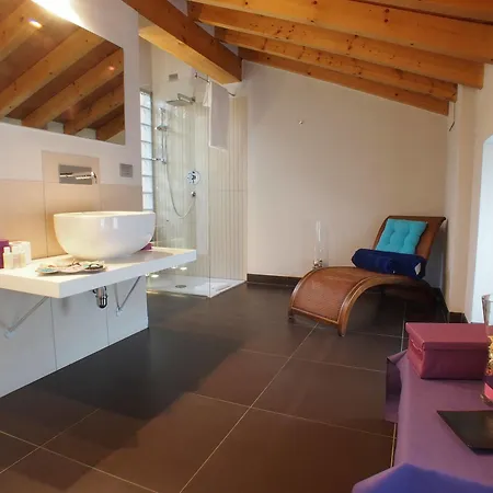 Parizzi & Restaurant 4* 帕爾馬