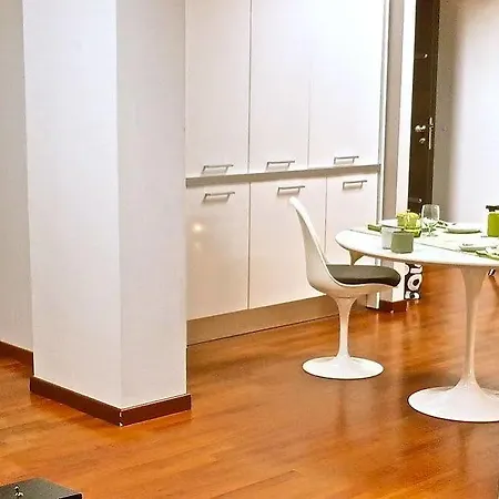 Aparthotel Parizzi Suites&studio Restaurant Parma