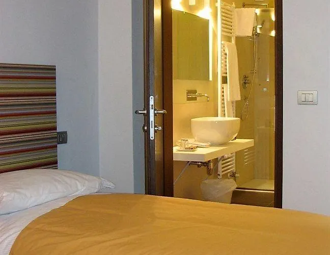 Parizzi Suites&Studio Restaurant Aparthotel 4*