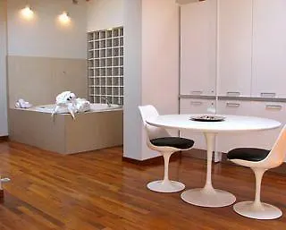 Parizzi Suites&Studio Restaurant Parma