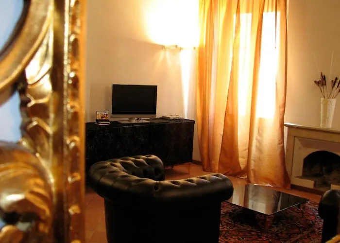 Parizzi Suites&Studio Restaurant 4*