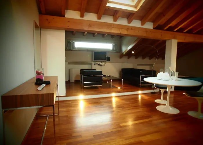 Parizzi Suites&Studio Restaurant Aparthotel 4*